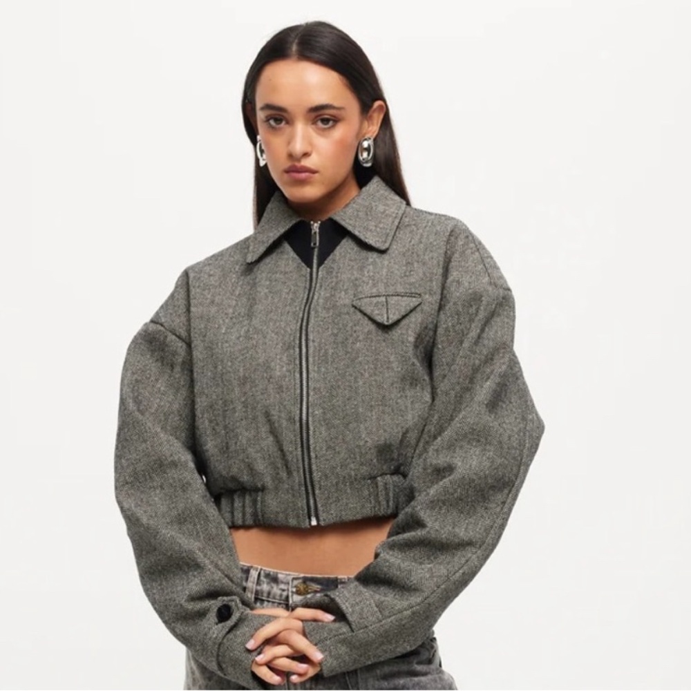 BNWT Lioness Claude Tweed jacket Size M - Smoke and pet free home